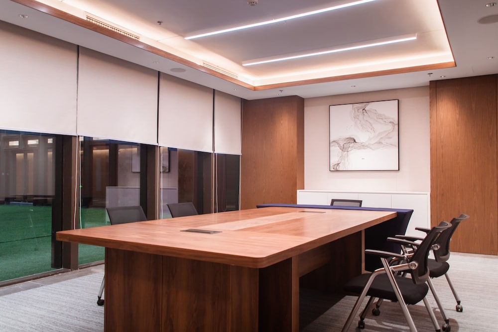 Howard Johnson Optics Valley Hotel Wuhan 24/34