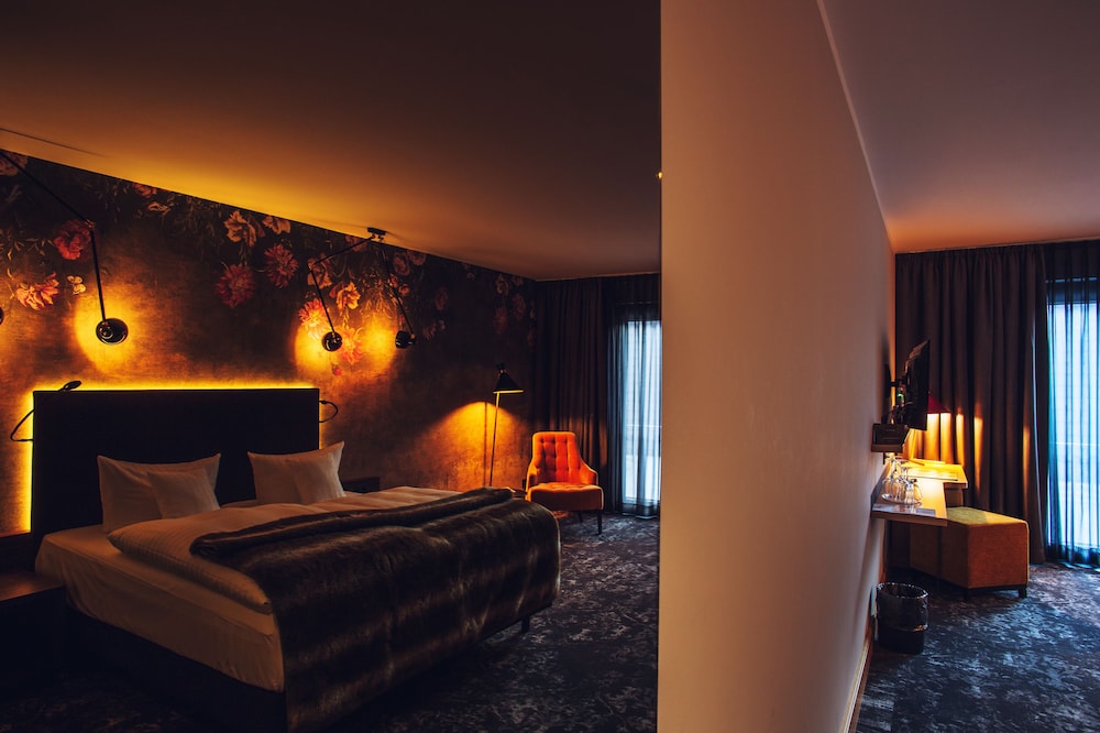 THEhotel at LIPPISCHER HOF 24/36