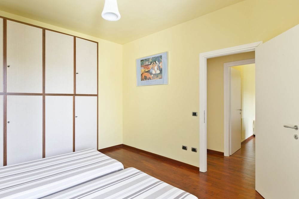Gavinana Apartment 10/21