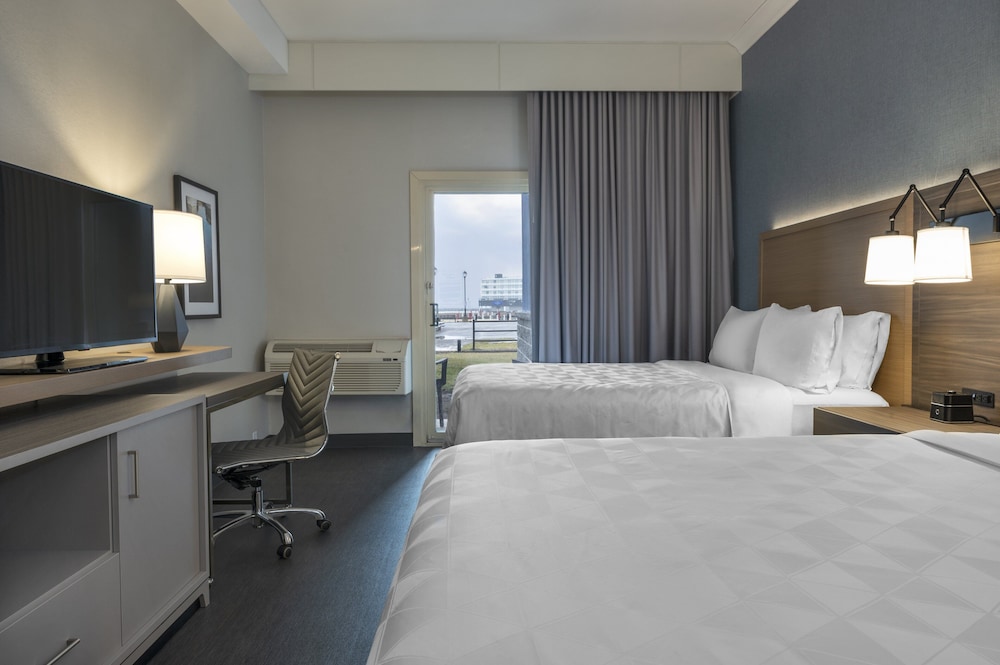 Holiday Inn Kingston Waterfront 15/71