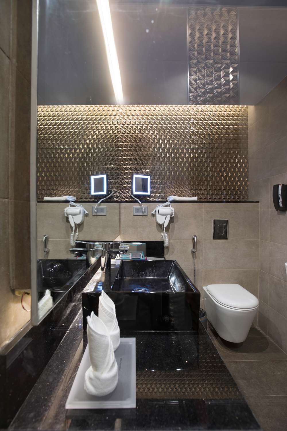 غرفة تنفيذية بسرير مزدوج أو سريرين منفصلين، Bai Hotel Cebu, WorldHotels Elite 2/5
