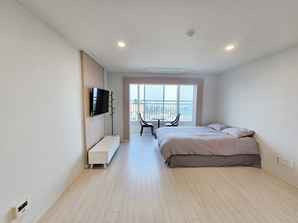 POD, SUITE