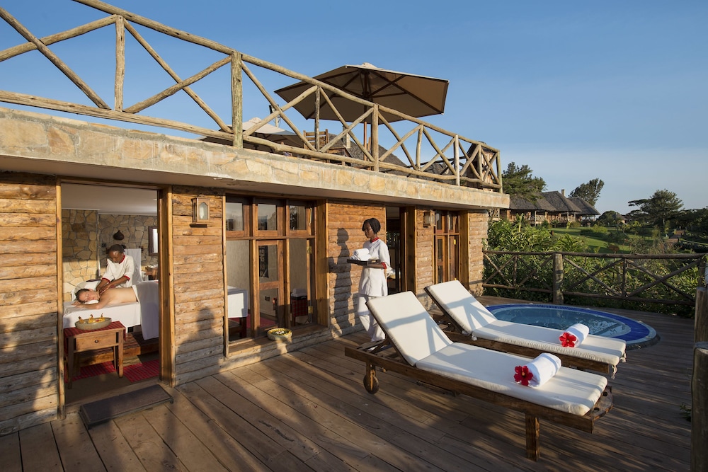 Neptune Ngorongoro Luxury Lodge - All Inclusive 11/50