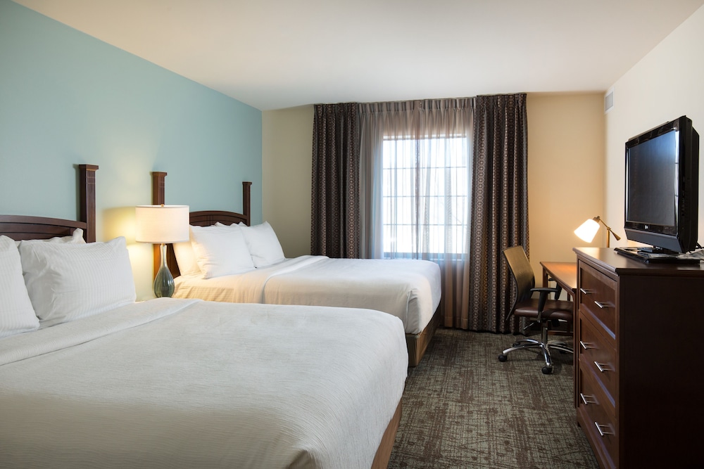 Staybridge Suites Toledo - Maumee 17/72