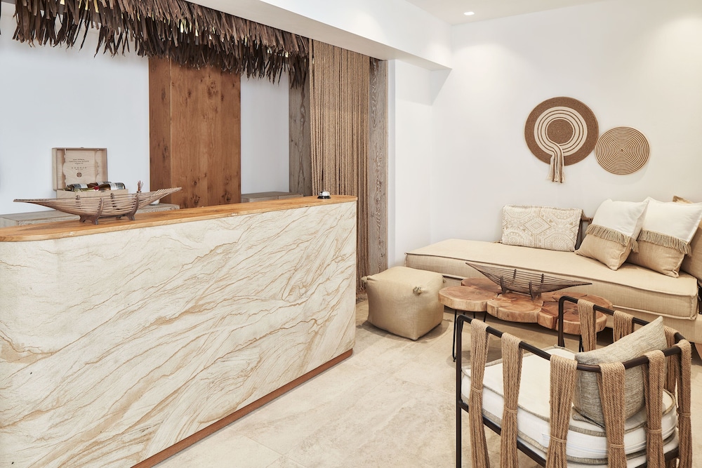 Volcano Luxury Suites Milos 4/50
