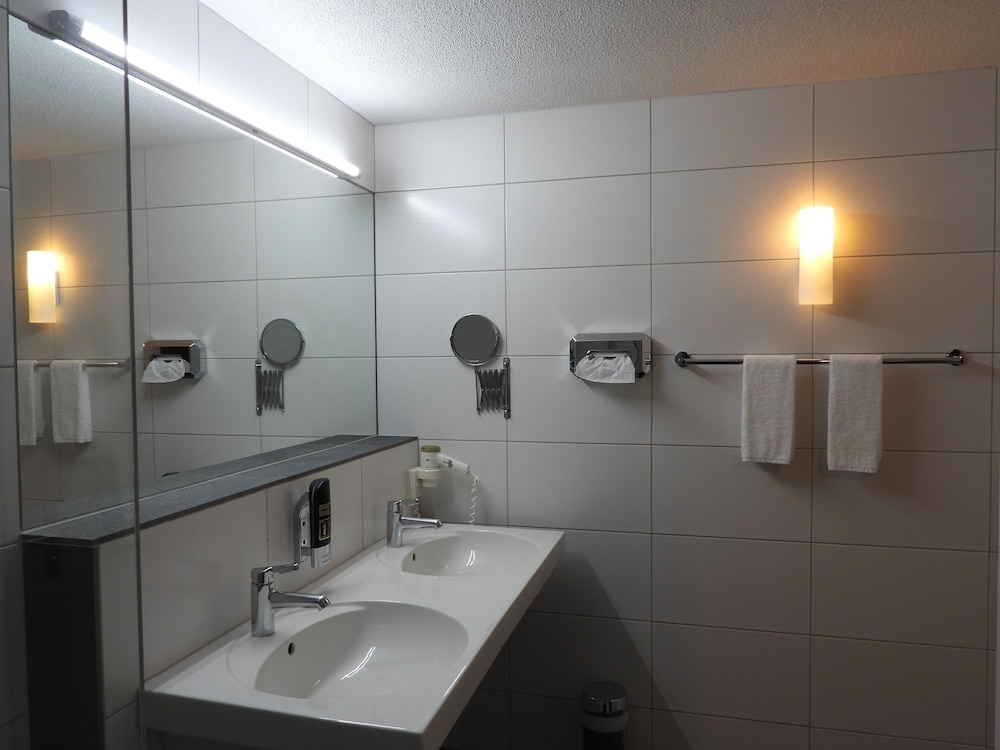 Das Hotel Sherlock Holmes 55/55