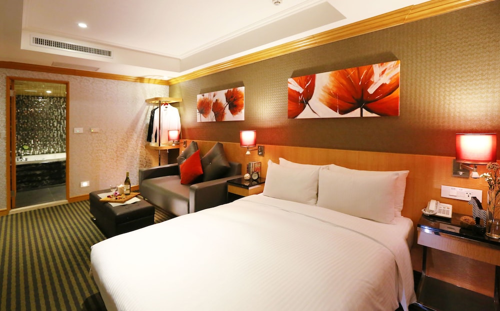 EXECUTIVE, DOUBLE BED