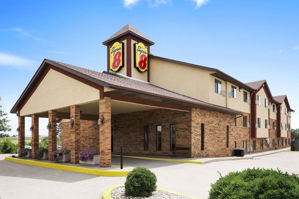 Super 8 By Wyndham Marion 1/25