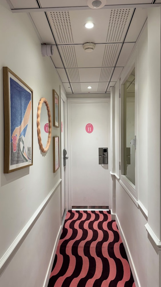 Hotel De Saint Germain 8/50