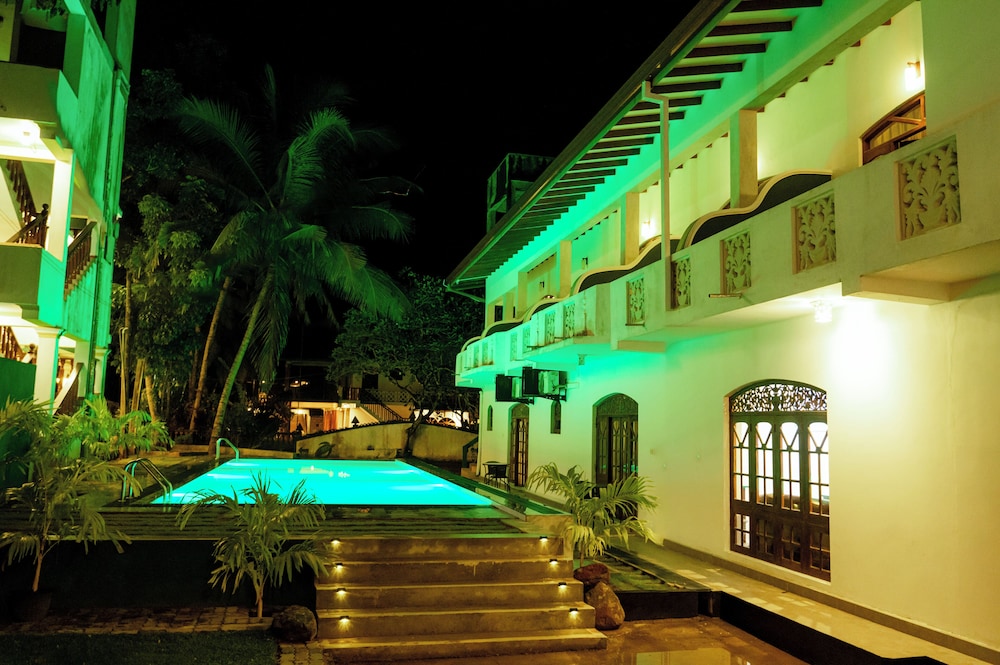 Prince Villa 31/39