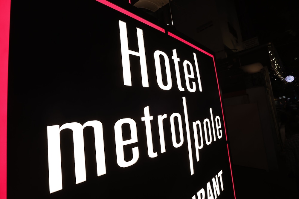 Metropole 4/50