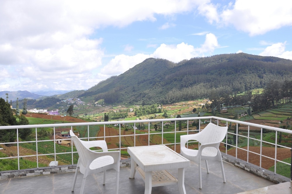 Sabol Holiday Resorts 27/30