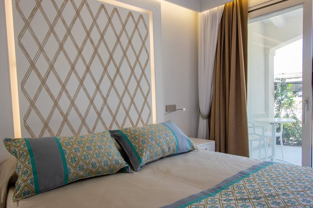 Limone Beach Resort 19/38