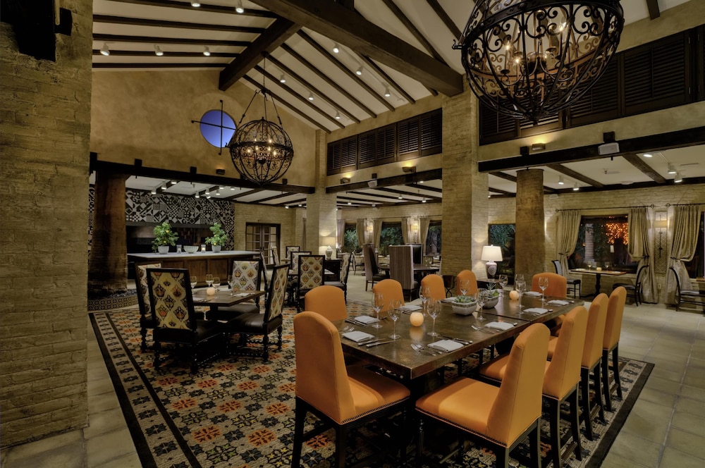 Royal Palms Resort And Spa In the Unbound Collection By Hyatt Formerly Royal Palms Resort And Spa 59/76