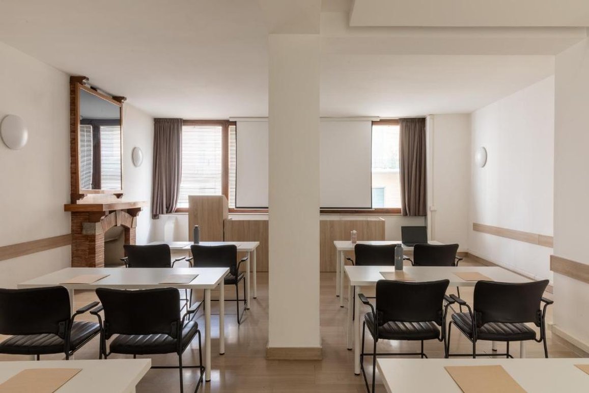 La Pace Hotel 109/122