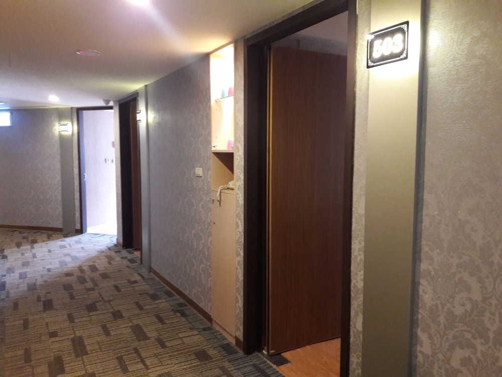 Beauty Trip Hotel 39/54