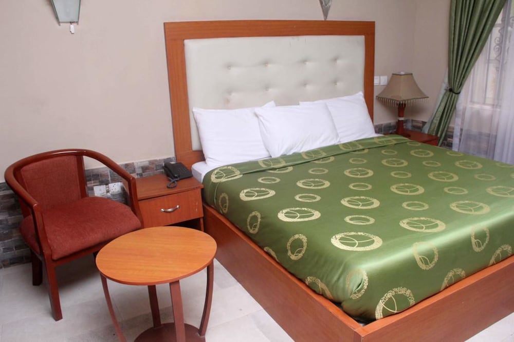 Silver Grandeur Hotel 13/31