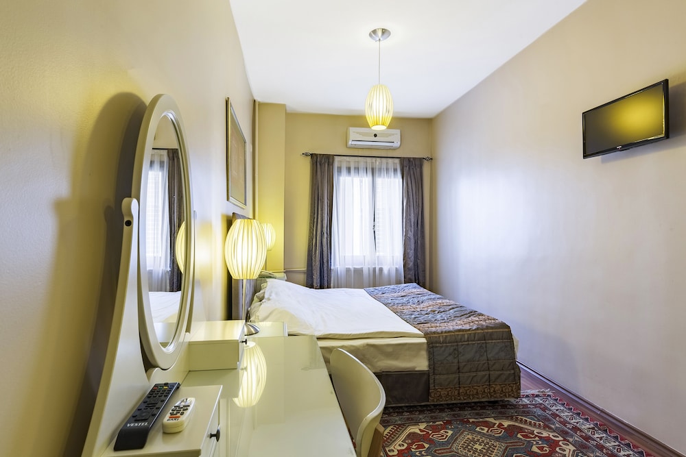 Hotel Fehmi Bey 31/75