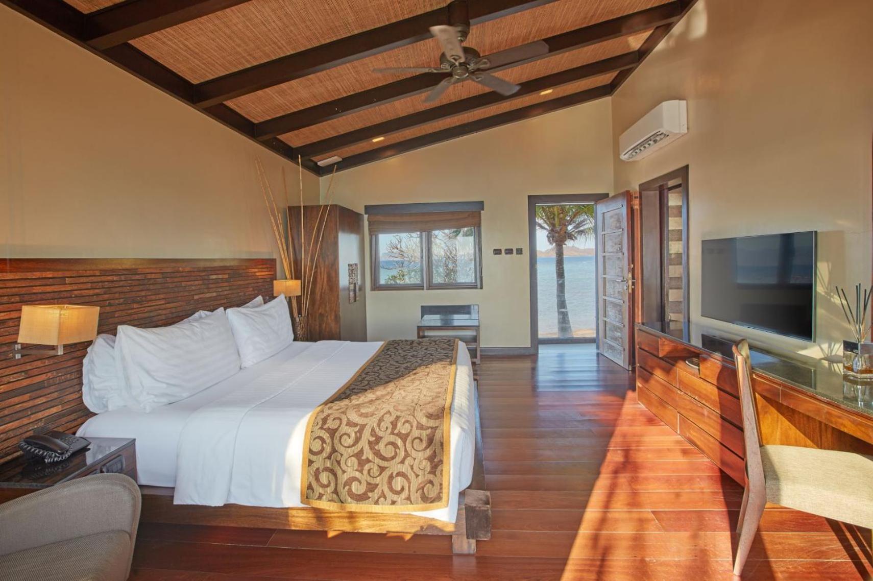 Island, Bungalow