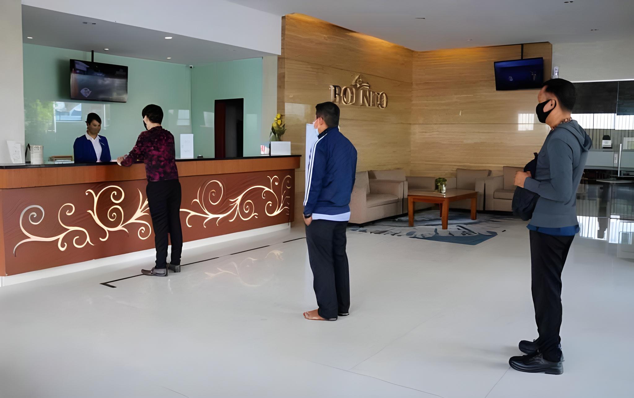 Borneo Hotel 13/37