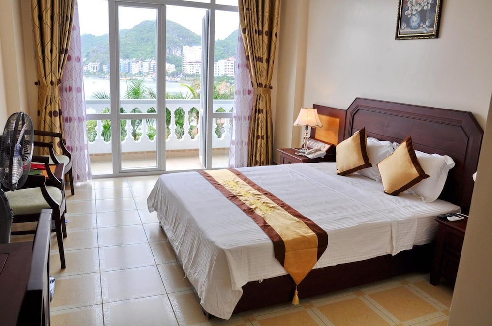 Hung Long Harbour Hotel 22/58
