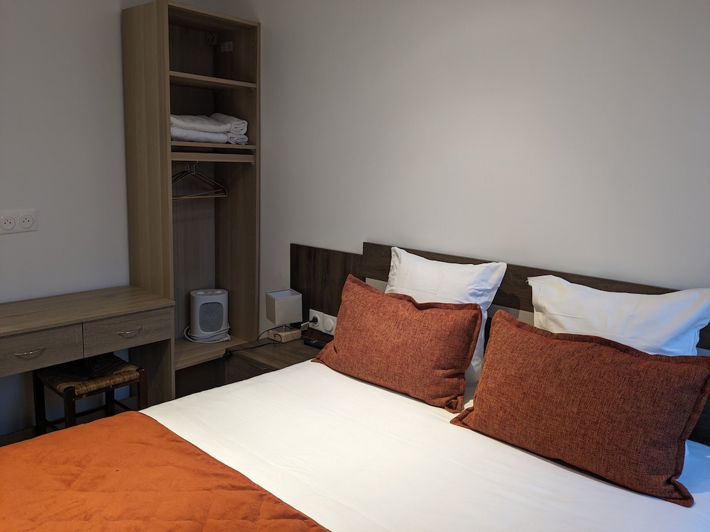 Morand Hotel 16/50