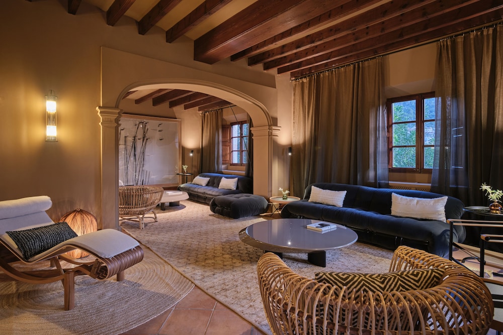 Valldemossa Hotel Restaurant 18/52