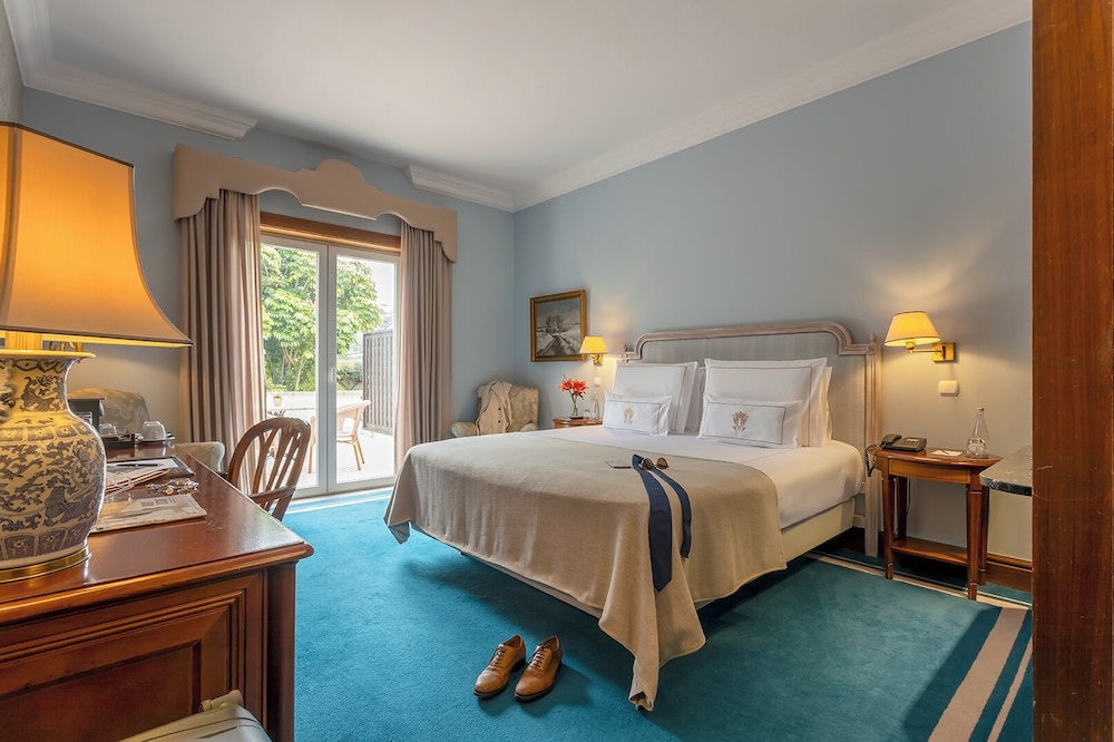 Premium, Double Bed, Balcony