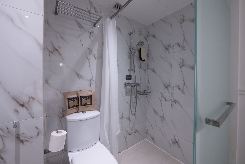Mini Causeway Bay Hotel 63/64