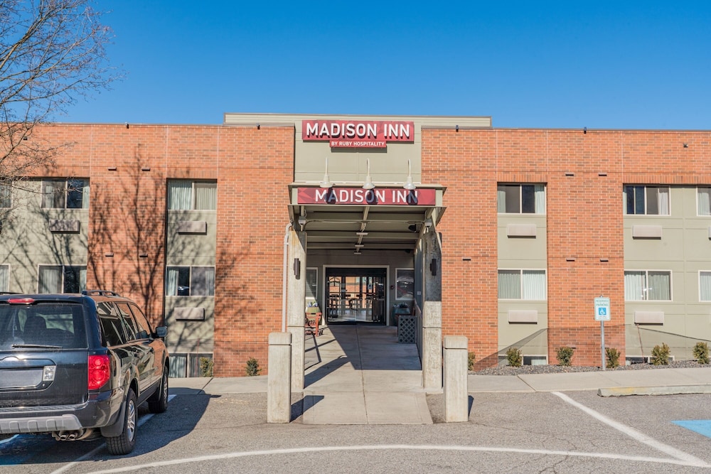 The Madison Inn 64/68