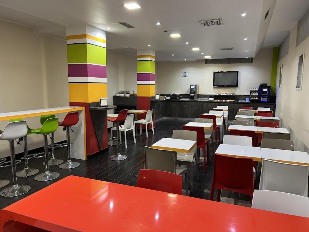 Hotel Milano Palmanova 51/58