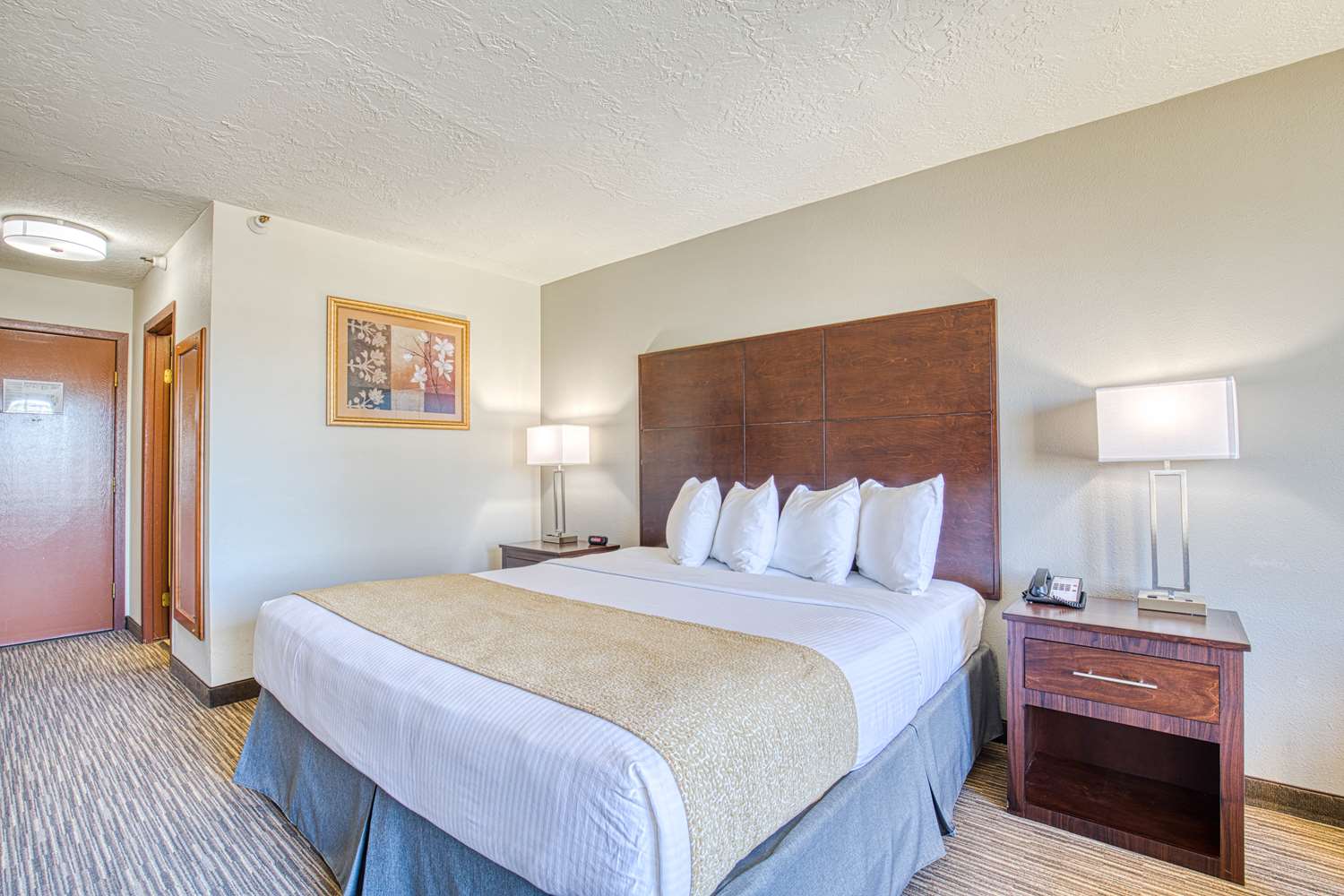 Best Western Green Valley Inn 10/40