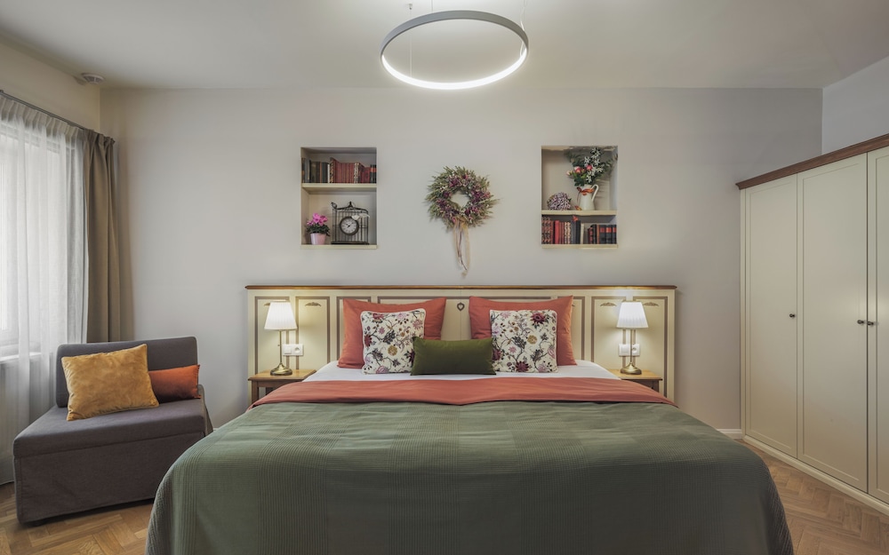 Seno 6 Apartments 13/49