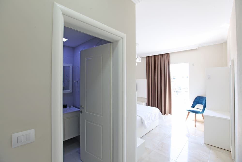 Hotel Mare 25/50