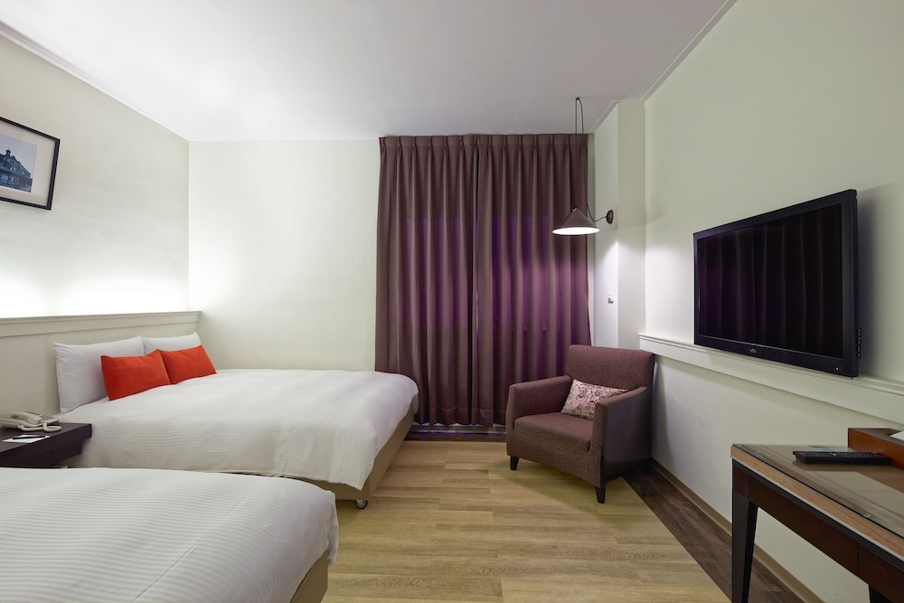 53 Hotel 14/55