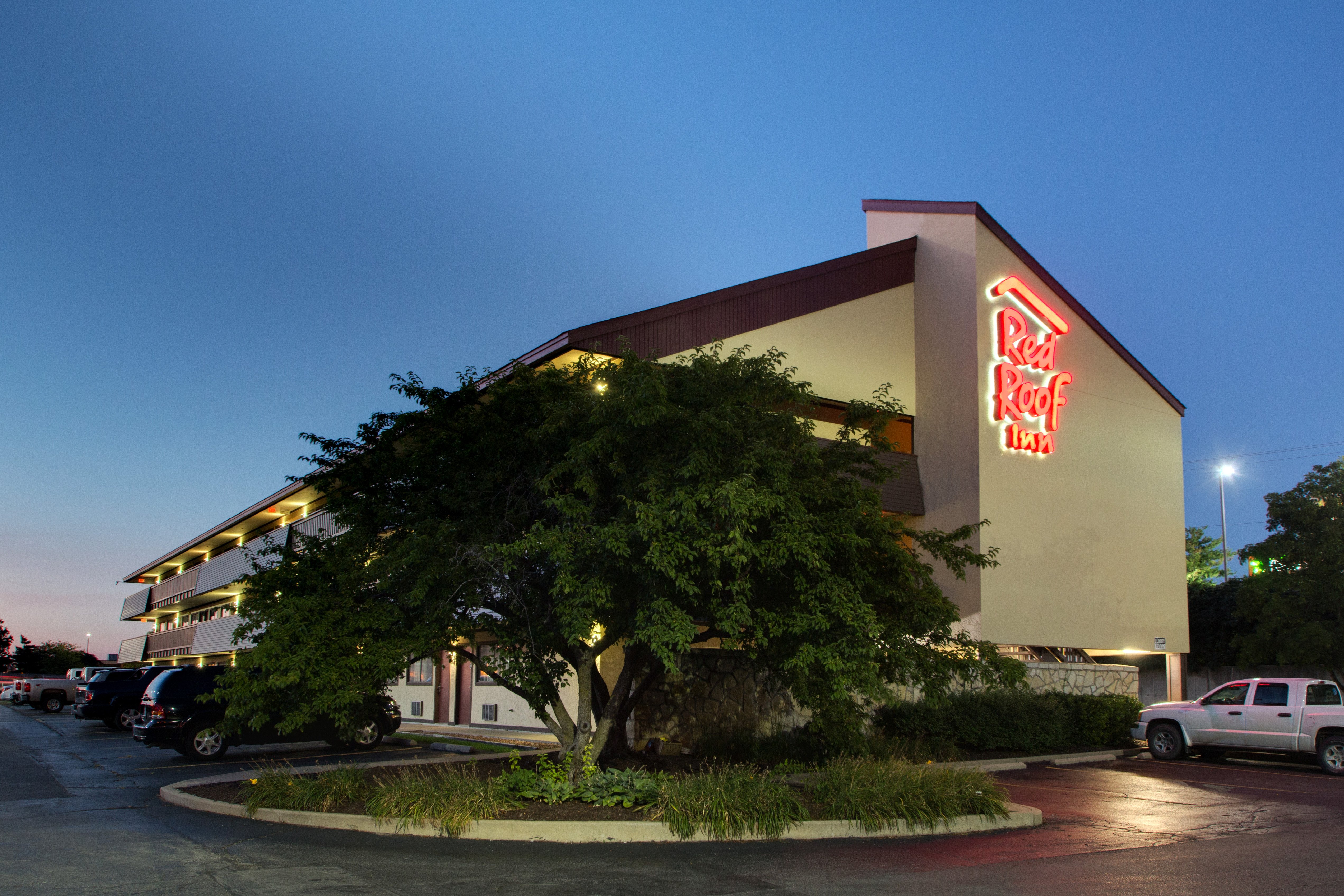 Red Roof Inn St Louis - Westport 2/10