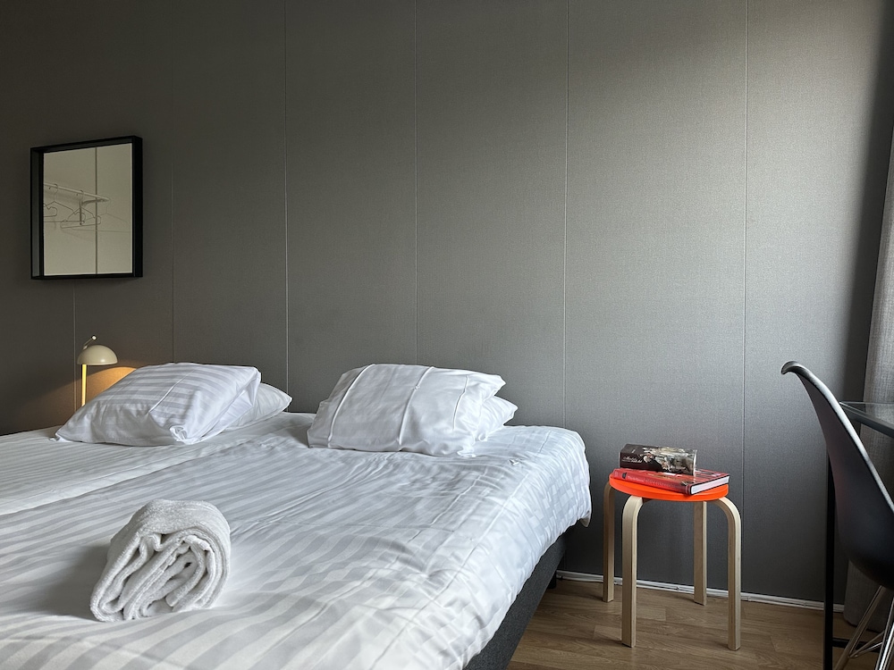 20Rooms 9/29
