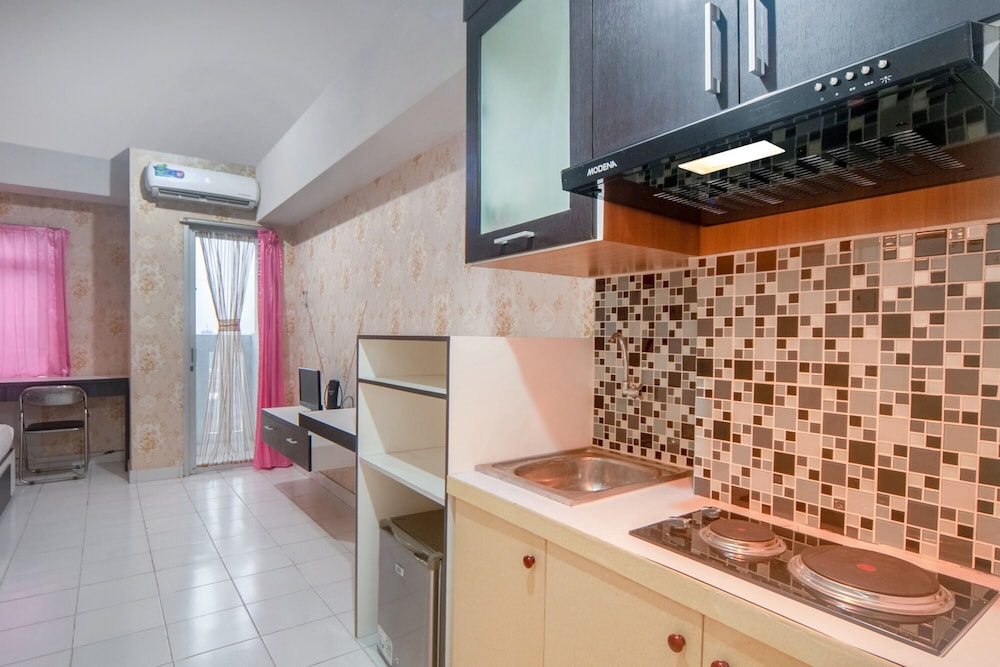 OYO Life 2837 Apartment Dramaga Tower 26/27