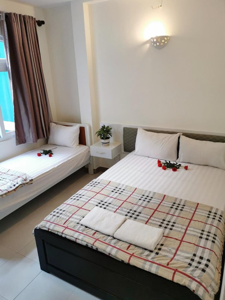 Nguyen Khang Hotel 9/30