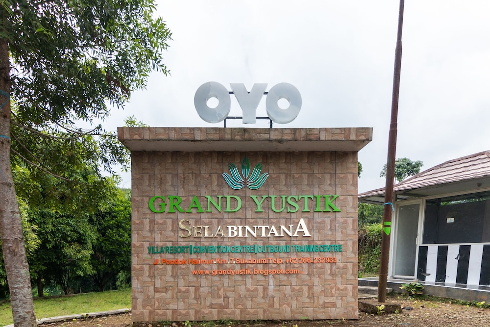 Oyo 644 Grand Yustik Selabintana 1/25