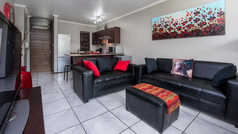 JoziStay Jackal Creek Apartments - Northriding 13/29