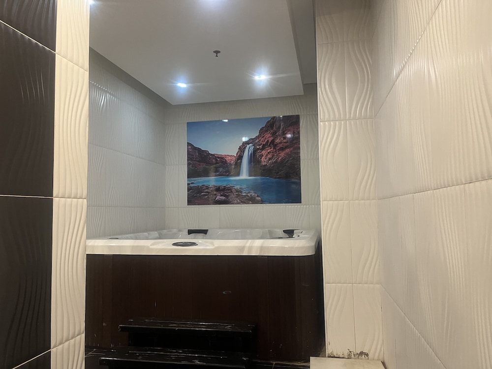 Lobby at Gewan Hotel Cairo, CAIRO