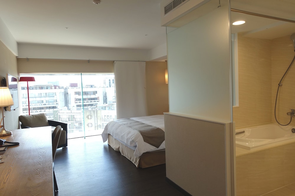 Eastin Taipei 24/71