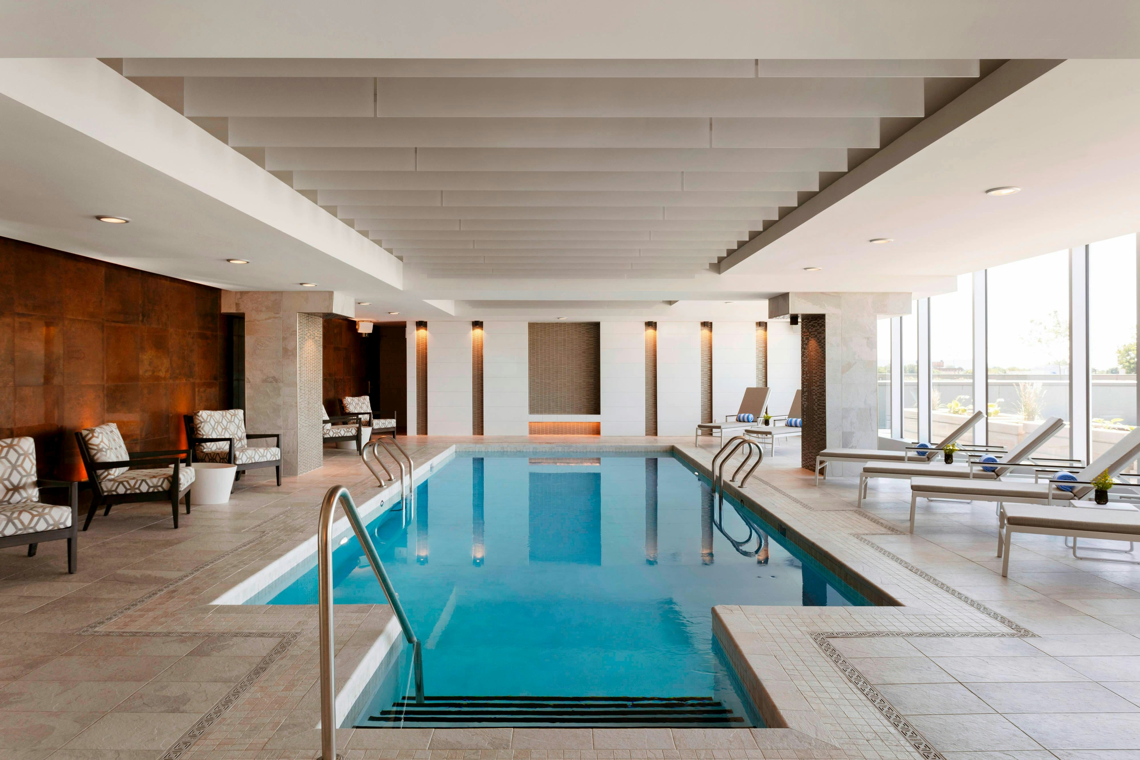 Sheraton Saint-Hyacinthe Hotel 12/47