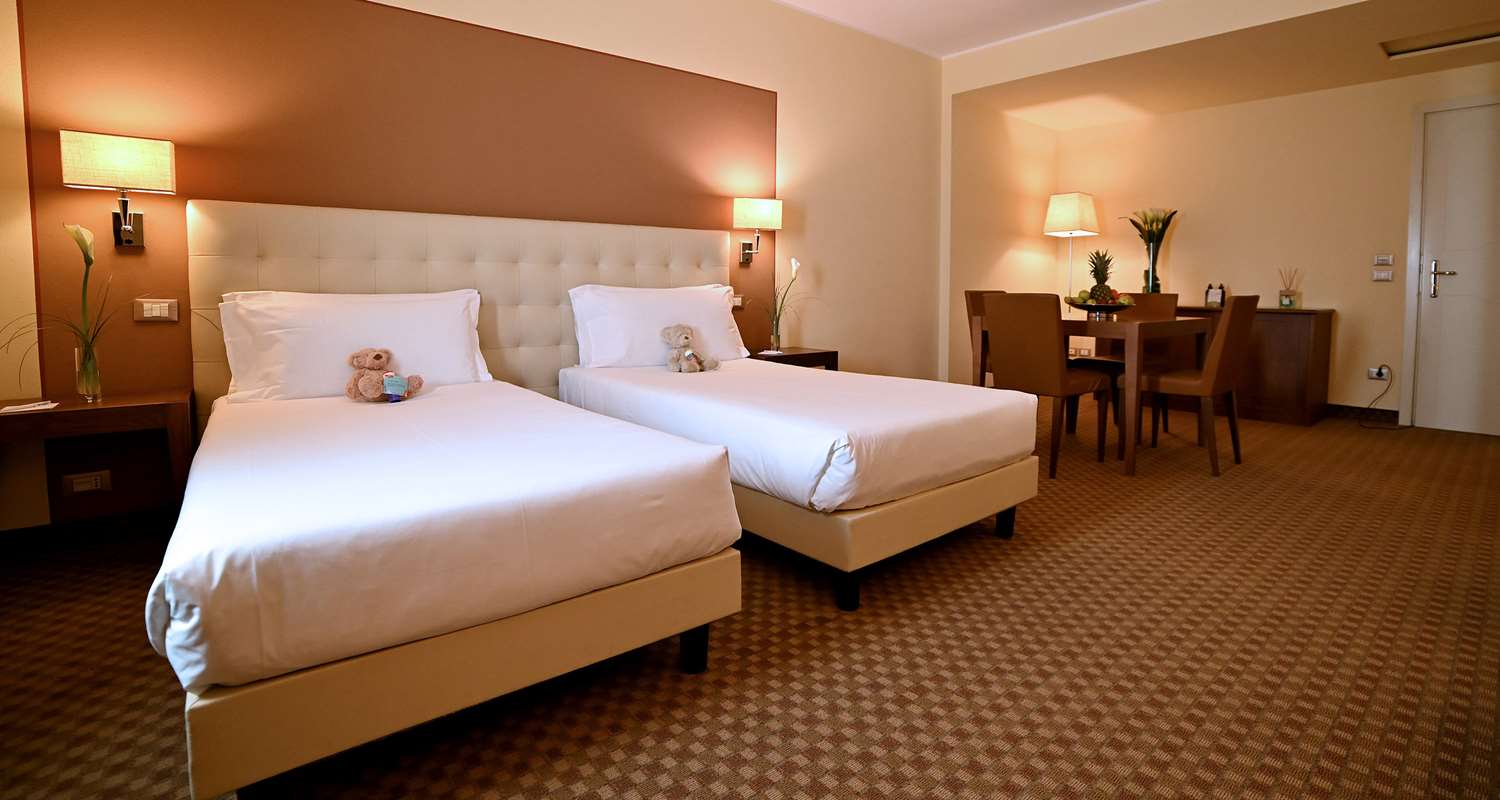 Best Western Grand Htl Guinigi 24/62