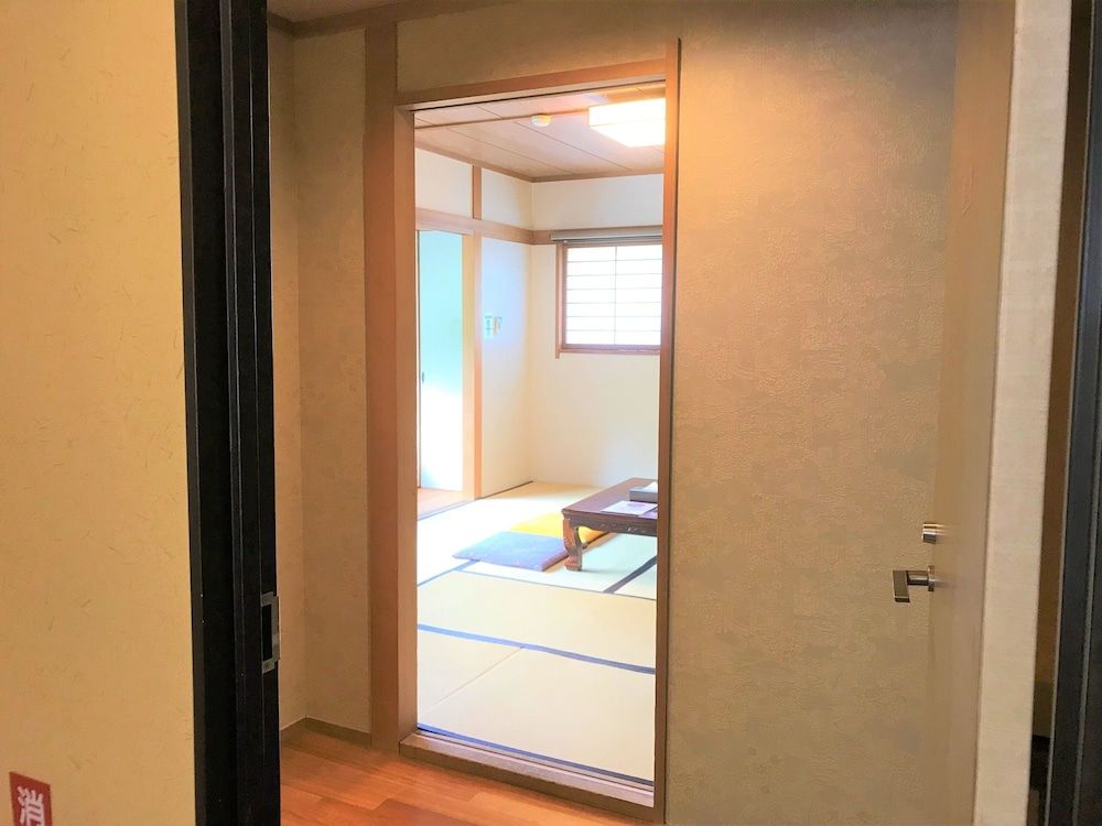 Onsen Hostel K's House Hakone 66/67