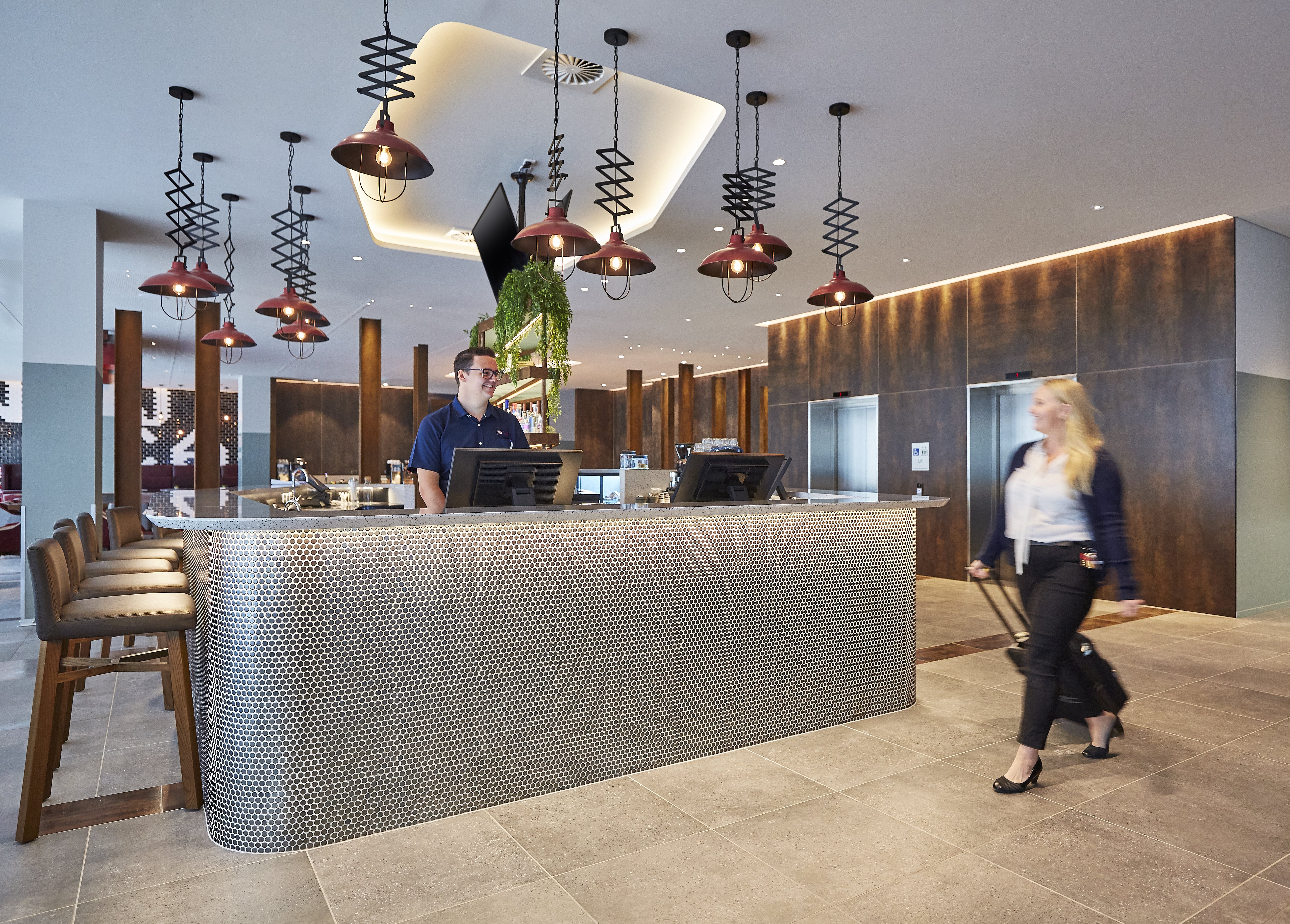 HOLIDAY INN EXPRESS NEWCASTLE 6/63