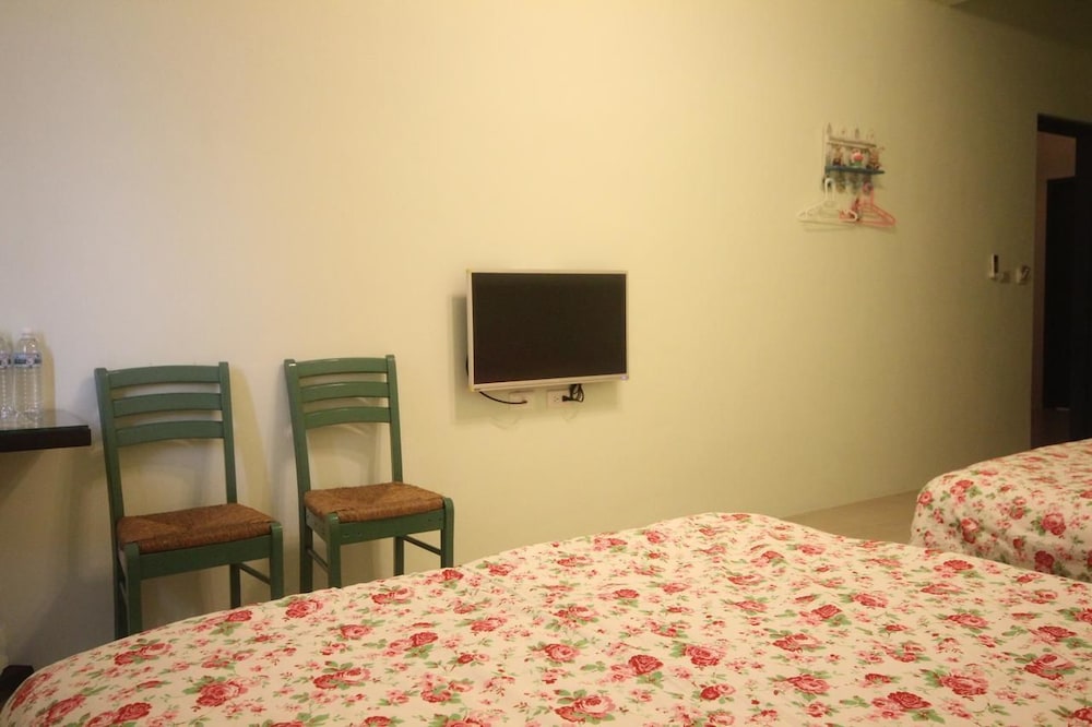 Sara House (ex.Hagi House Bed and Breakfast) 35/50