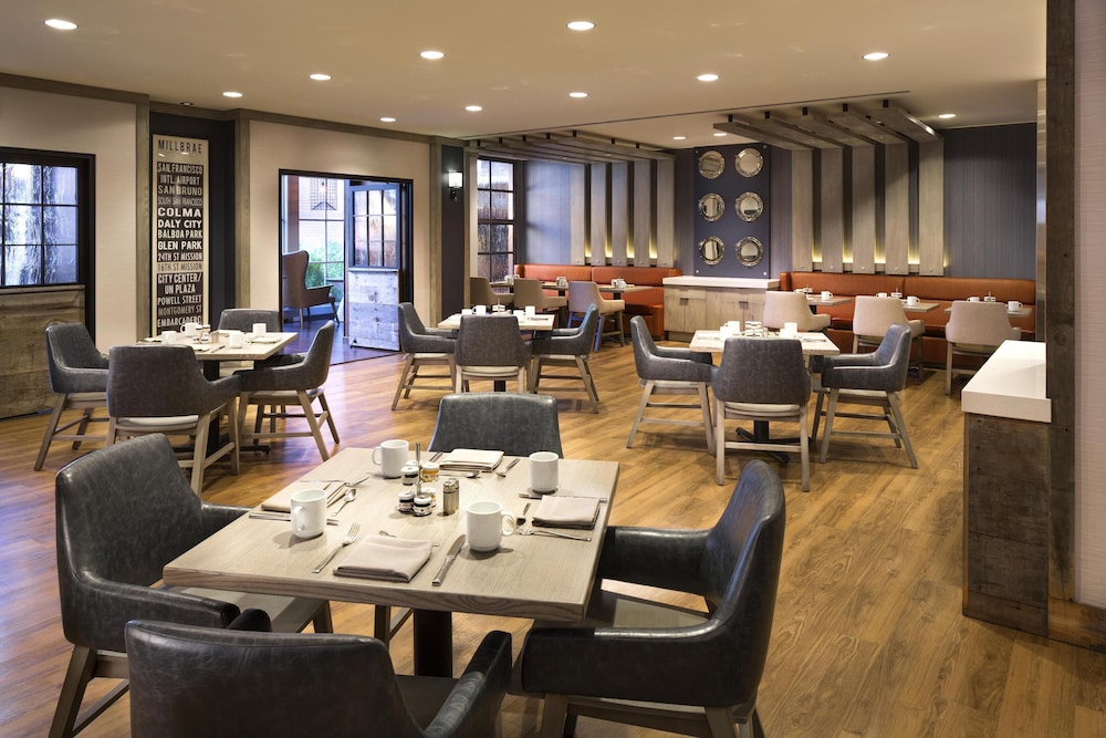Hyatt At Fishermans Wharf 49/73