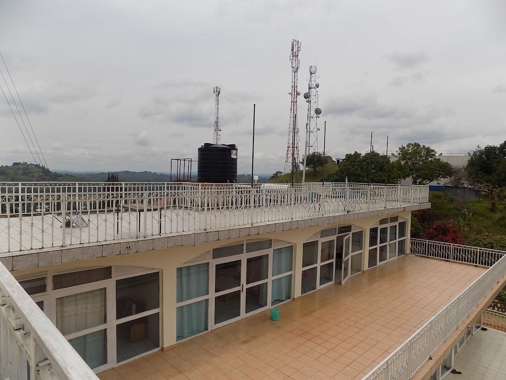 Sunrise Apartments Hotel 2/50